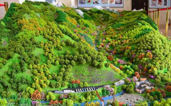 两当多媒体沙盘模型：为展示与规划提供高效解决方案